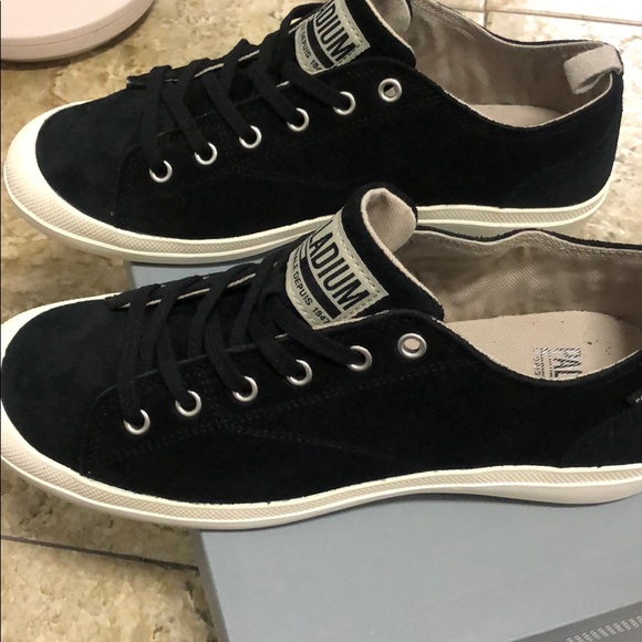 NWB PALLADIUM suede shoe Sneaker black white - Picture 3 of 9